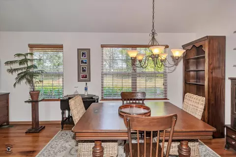 901 Barton Ln, Peotone, IL 60468 photo 8