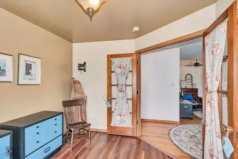 901 Barton Ln, Peotone, IL 60468 photo 12