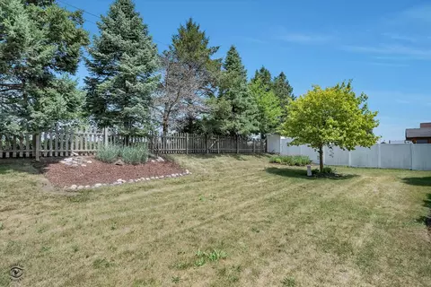 901 Barton Ln, Peotone, IL 60468 photo 26