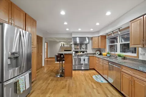 308 Eastern Ave, Barrington, IL 60010 photo 15