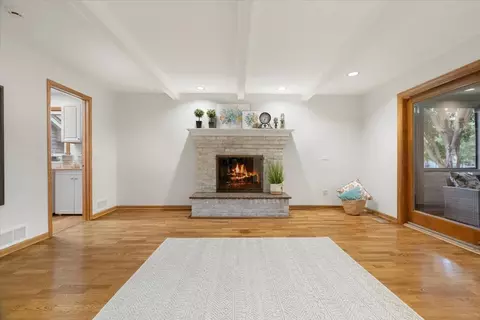 308 Eastern Ave, Barrington, IL 60010 photo 8
