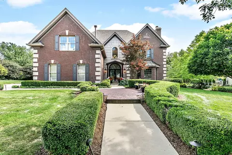 236 Sherlock St, Frankfort, IL 60423