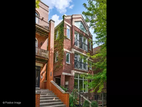 3837 N Damen Ave #3, Chicago, IL 60618