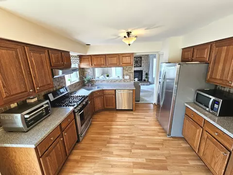 21931 W Kettering Ct, Plainfield, IL 60544 photo 10