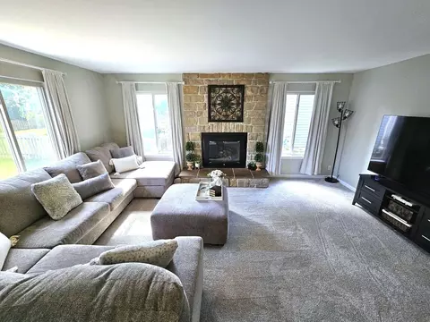 21931 W Kettering Ct, Plainfield, IL 60544 photo 6