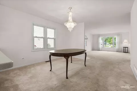 1200 Downing Dr, Hoffman Estates, IL 60192 photo 9