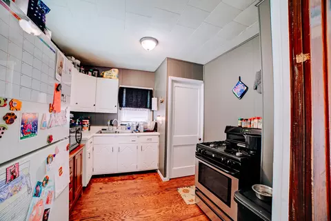 Kitchen - 441 E Walnut St, Watseka, IL 60970 photo 1 of 1