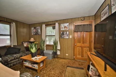 Living - 551 E 149 St, Harvey, IL 60426 photo 1 of 5