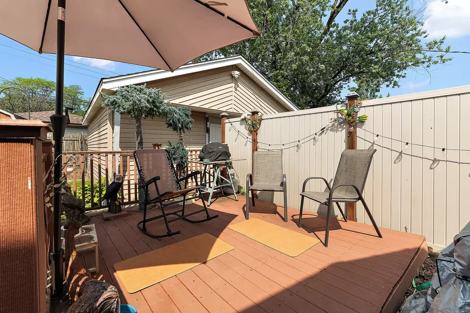 Exterior - 11600 S Sacramento Dr, Merrionette Park, IL 60803 photo 4 of 5