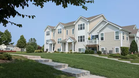 605 Berry Ridge Dr, Joliet, IL 60431