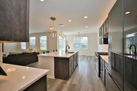 Kitchen - 1351 Wake Robin Ln, Bartlett, IL 60103 photo 1 of 8