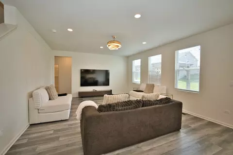 Living - 1351 Wake Robin Ln, Bartlett, IL 60103 photo 1 of 3