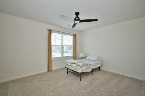 Bedroom - 1351 Wake Robin Ln, Bartlett, IL 60103 photo 3 of 8