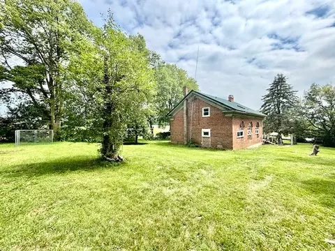 Exterior - 7500 Us Highway 20 E, Ridott, IL 61067 photo 7 of 7