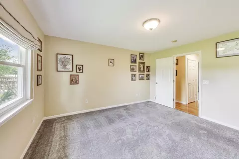 Bedroom - 714 Whitmore Trl, Mchenry, IL 60050 photo 3 of 7