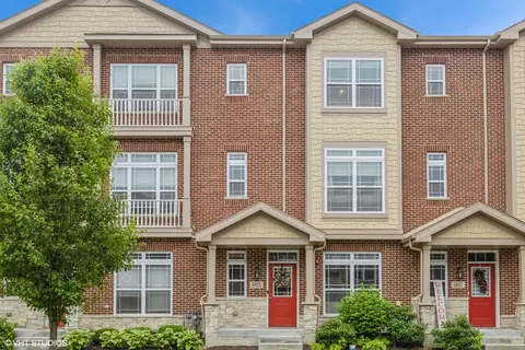 6825 179th St, Tinley Park, IL 60477