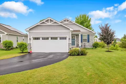 4822 W Millbrook Cir, Yorkville, IL 60560
