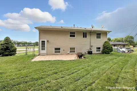 Exterior - 4117 N Johnsburg Rd, Johnsburg, IL 60051 photo 5 of 5
