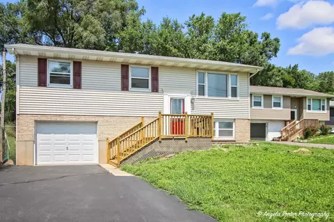 Exterior - 4117 N Johnsburg Rd, Johnsburg, IL 60051 photo 2 of 5