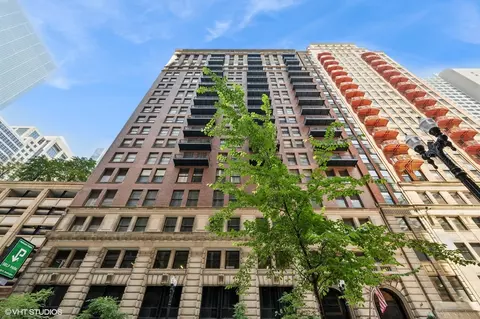 212 W Washington St #1006, Chicago, IL 60606