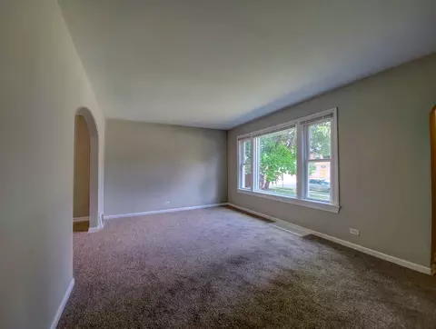 Living - 1913 170th St, Hazel Crest, IL 60429 photo 1 of 5