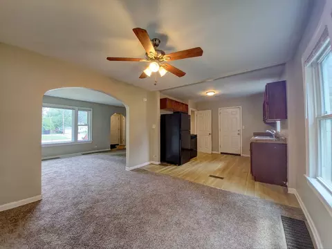 Living - 1913 170th St, Hazel Crest, IL 60429 photo 4 of 5