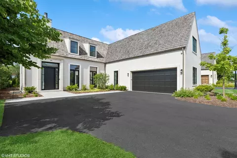 80 Morris Ln, Lake Forest, IL 60045