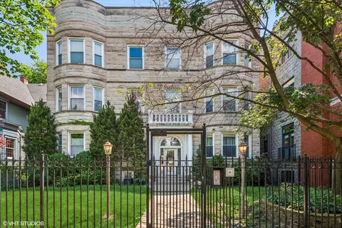 4321 N Kenmore Ave #2N, Chicago, IL 60613