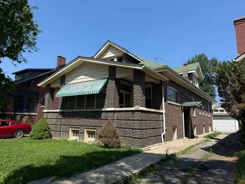 4929 N Central Park Ave, Chicago, IL 60625