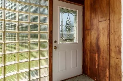 255 S 2nd St, Capron, IL 61012 photo 12