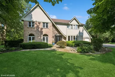 6579 Windham Ln, Long Grove, IL 60047