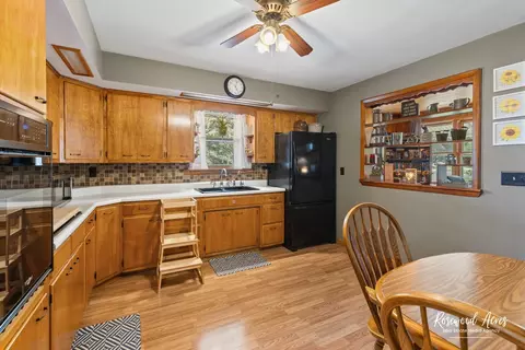 Kitchen - 305 N 3rd St, Danforth, IL 60930 photo 1 of 2