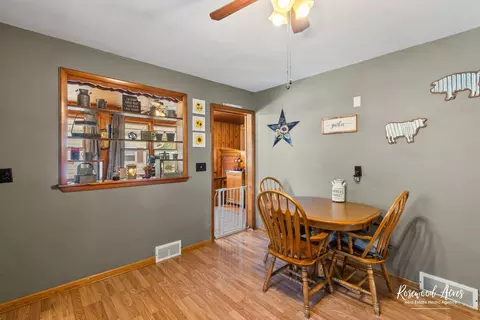 Dining - 305 N 3rd St, Danforth, IL 60930 photo 1 of 1