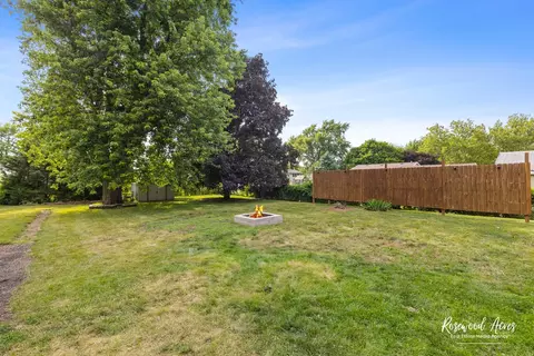Exterior - 305 N 3rd St, Danforth, IL 60930 photo 4 of 7