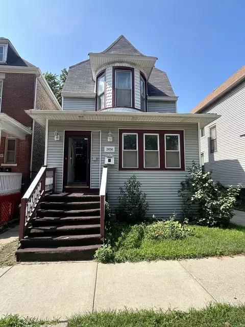 2656 E 74th St, Chicago, IL 60649