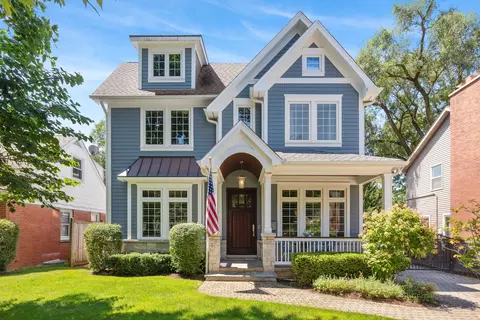 923 Harvard Ln, Wilmette, IL 60091