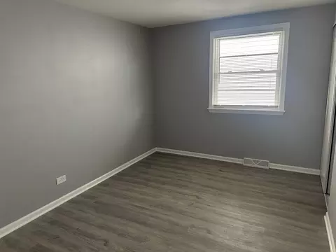 Bedroom - 16427 Wolcott Ave, Markham, IL 60428 photo 3 of 3