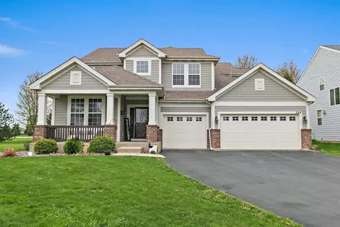 244 Prescott Ave, Elgin, IL 60124