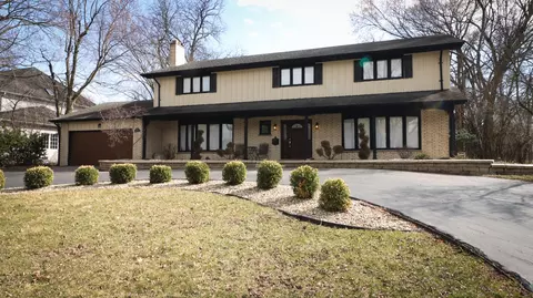 2702 1st Private Rd, Flossmoor, IL 60422