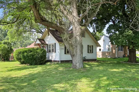 Other - 4713 Mccullom Lake Rd, Mchenry, IL 60050 photo 1 of 5