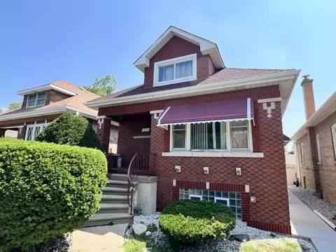 2715 Oak Park Ave, Berwyn, IL 60402