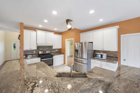 Kitchen - Undisclosed, Normal, IL 61761 photo 4 of 4