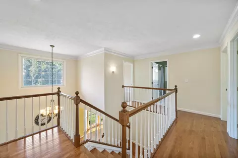 Entry Way - Undisclosed, Normal, IL 61761 photo 2 of 2