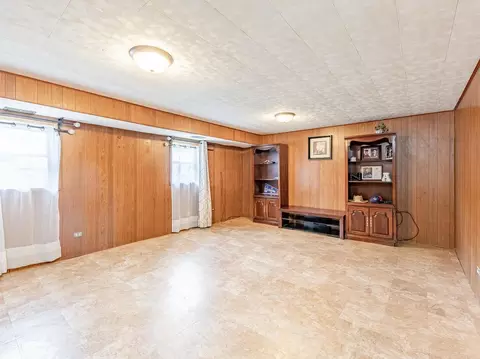 4346 Amelia Ave, Lyons, IL 60534 photo 25
