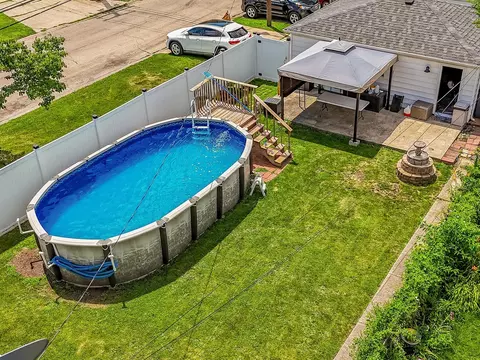 4346 Amelia Ave, Lyons, IL 60534 photo 3