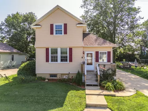 818 Bunn St, Bloomington, IL 61701 photo 42