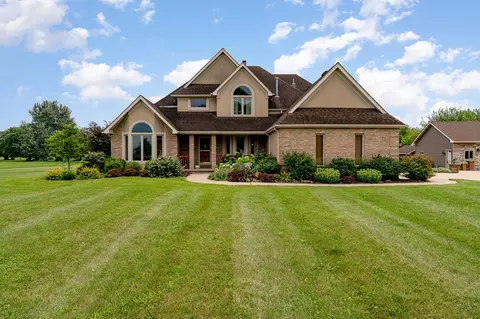 26105 W Renwick Rd, Plainfield, IL 60544