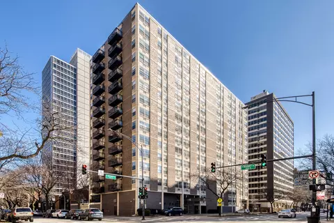 3033 N Sheridan Rd #1611, Chicago, IL 60657