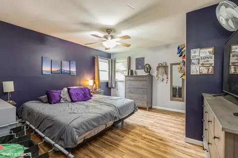 Bedroom - 38425 N 3rd Ave, Spring Grove, IL 60081 photo 1 of 2