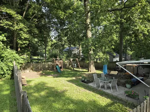 Exterior - 38425 N 3rd Ave, Spring Grove, IL 60081 photo 1 of 2